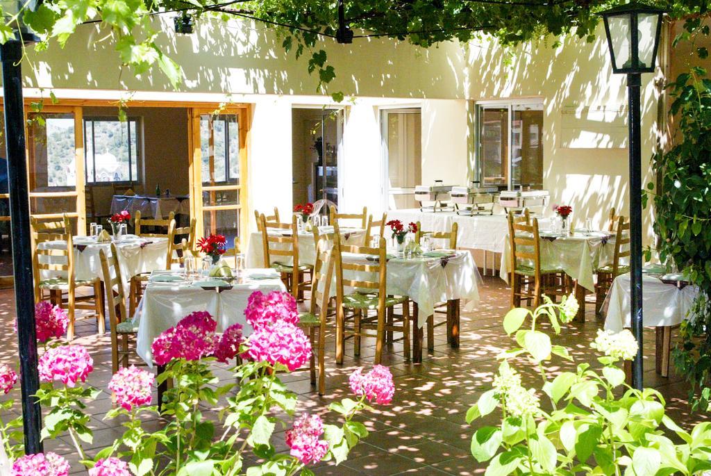 Capuralli Hotel Педулас Экстерьер фото